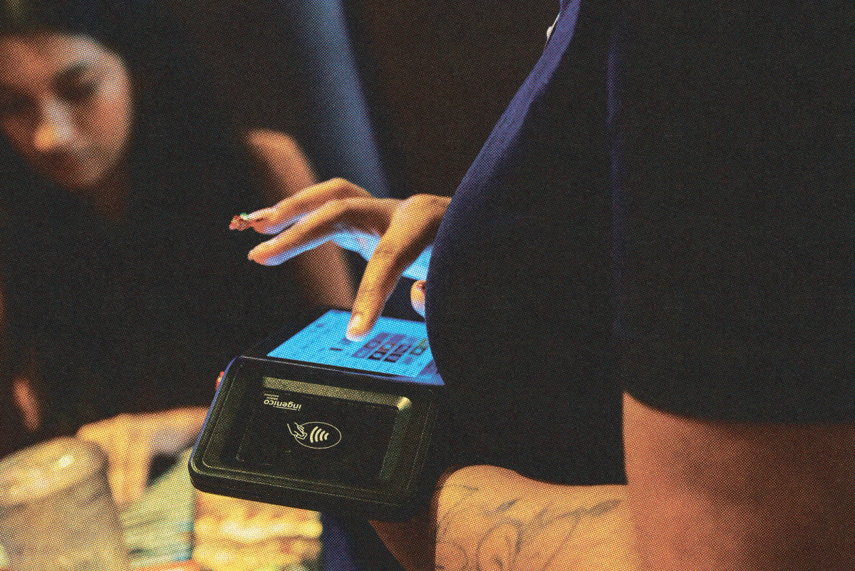 Restaurant Tablet POS Integration